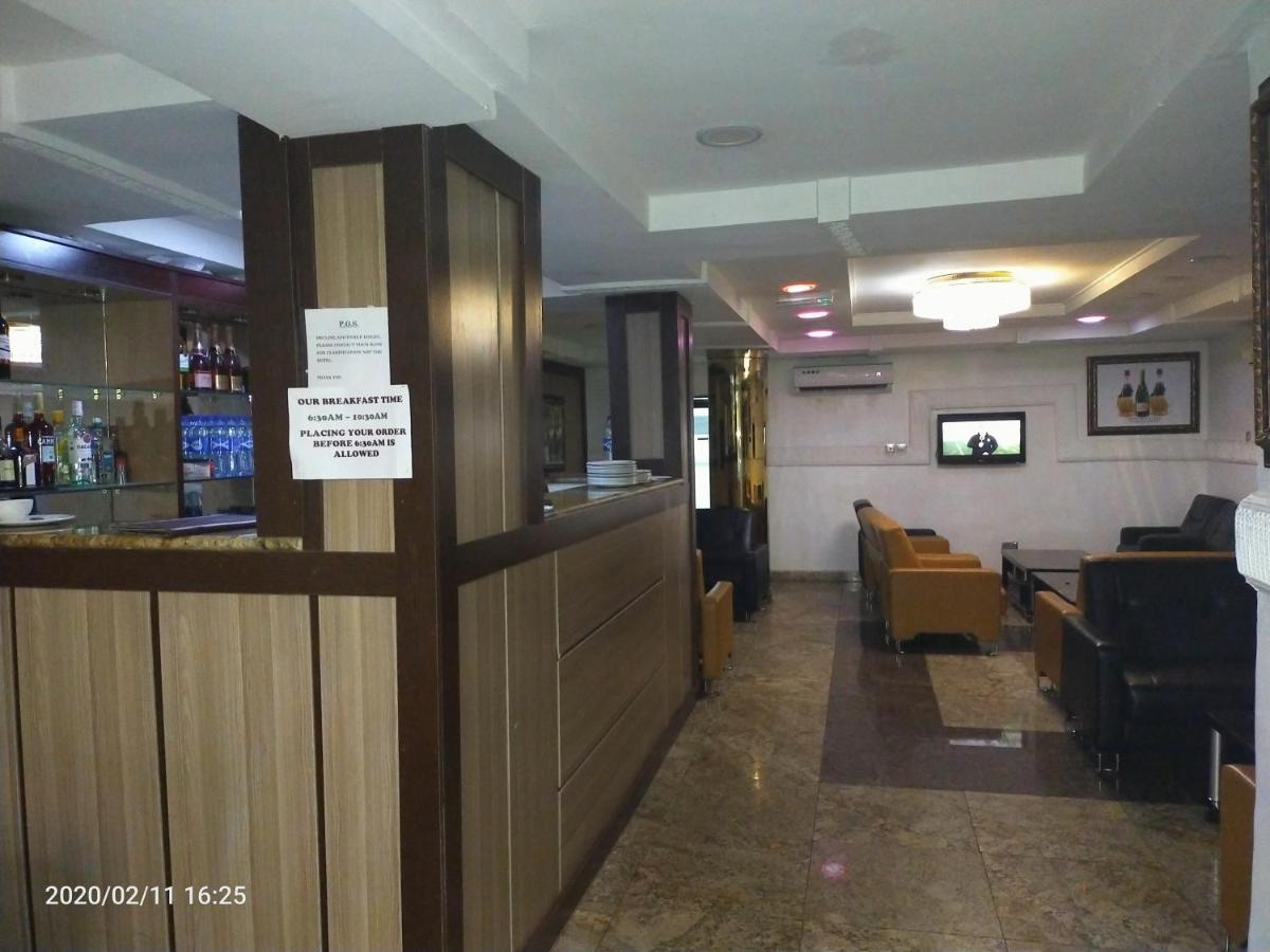 Immaculate Platinum Hotel Abuja Bagian luar foto
